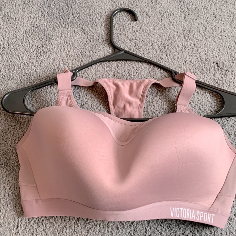 VS sports bra